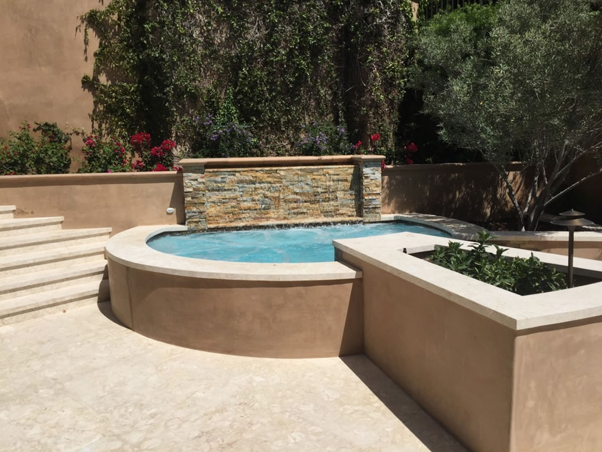 Laguna Beach Pool Builder 1