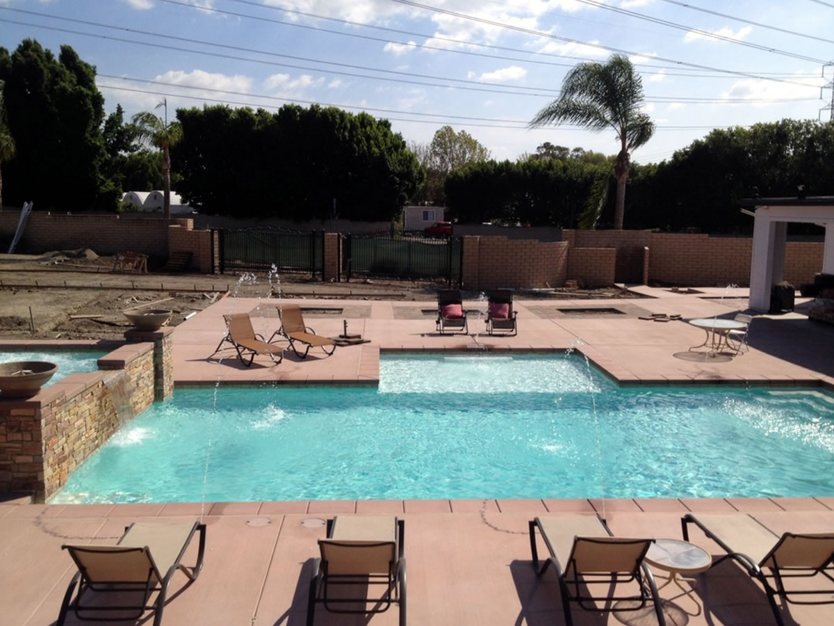Villa Park Pool Builder 5