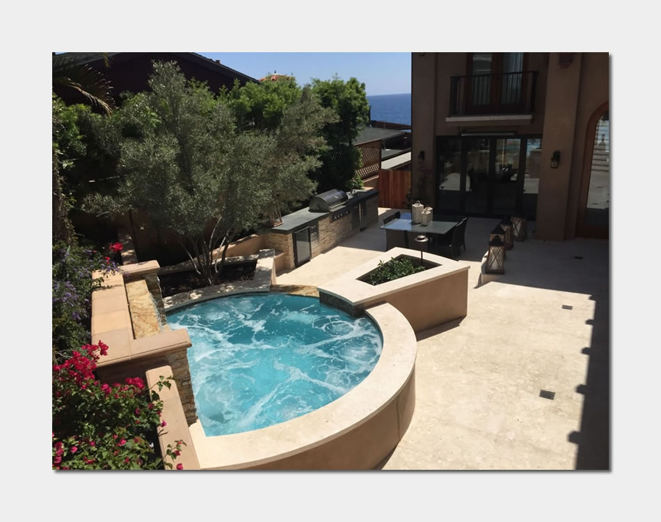 Laguna Beach Pool Builder